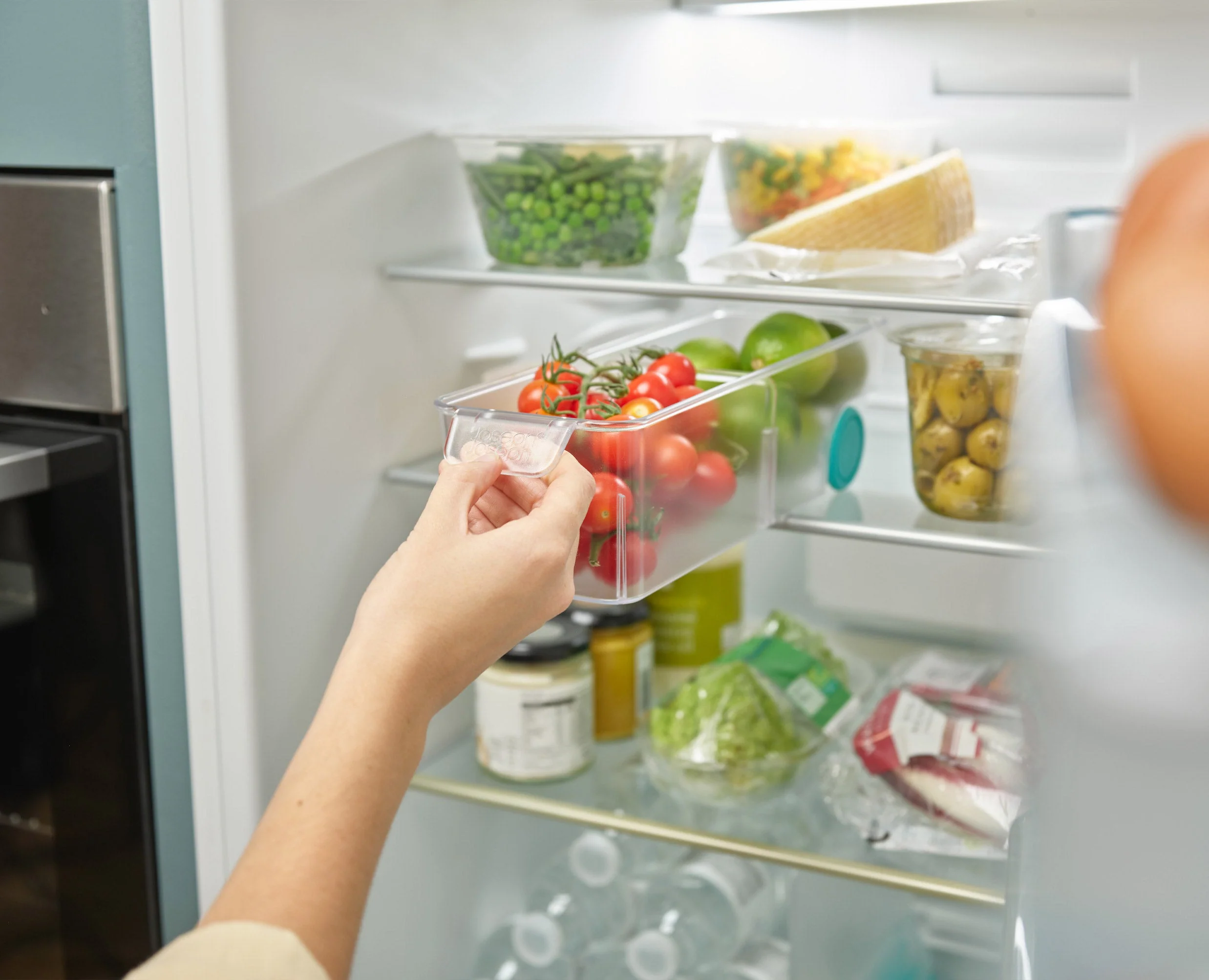 2-piece FridgeStore™ Clear Storage Bin Set - Image 2