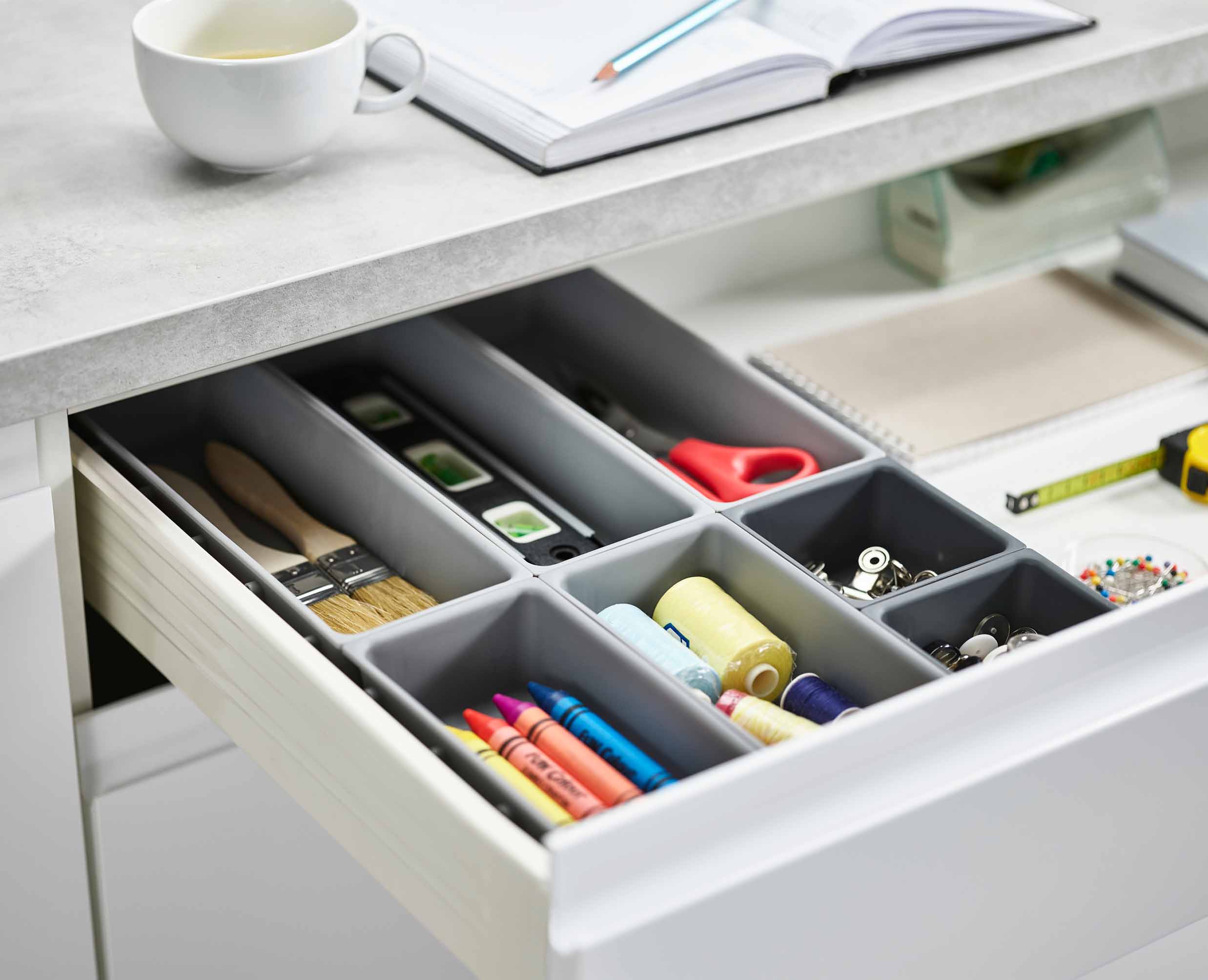 Blox™ 7-piece Grey Drawer Organiser Set - Image 3