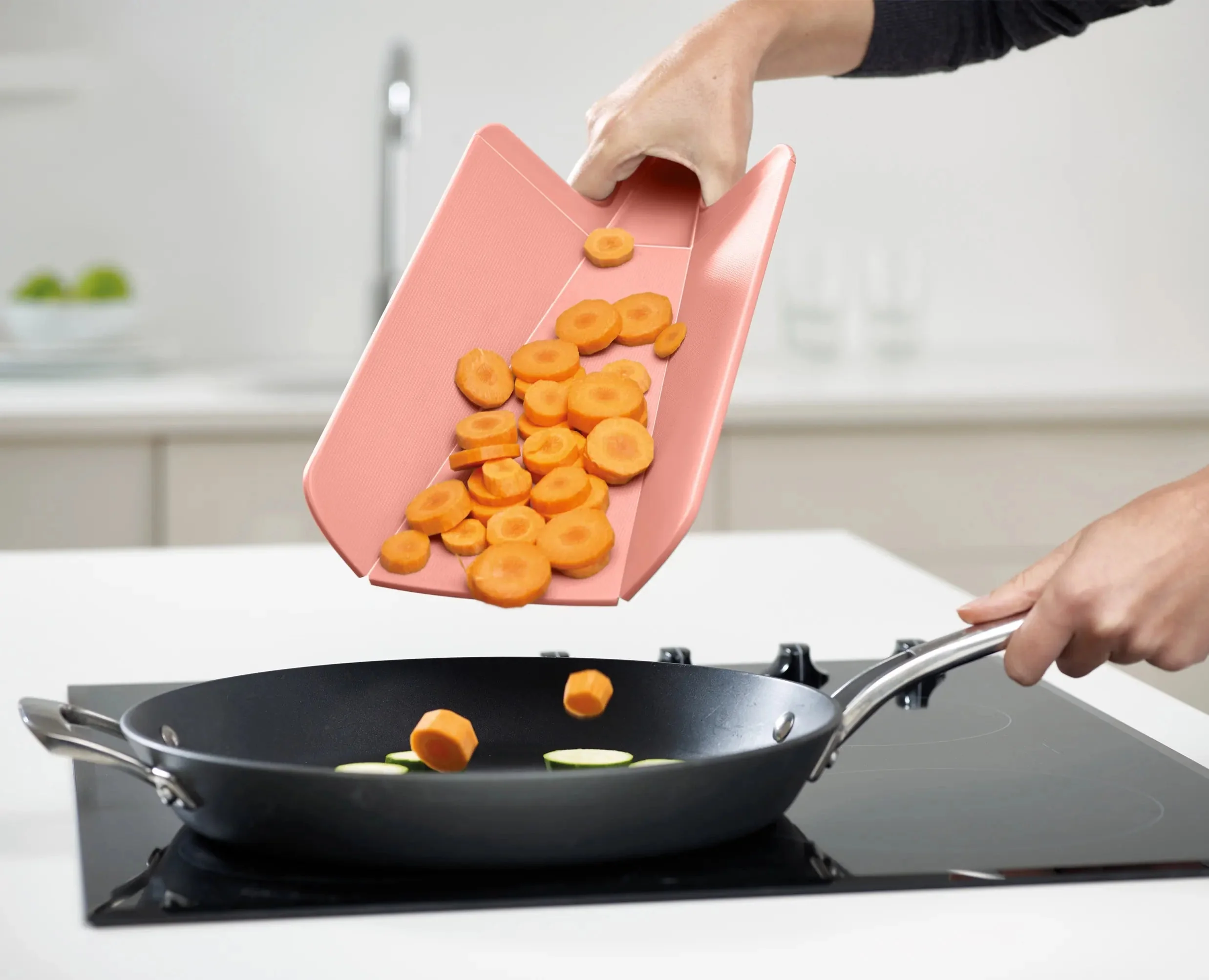 Chop2Pot™ Plus Green Folding Chopping Board - Image 5