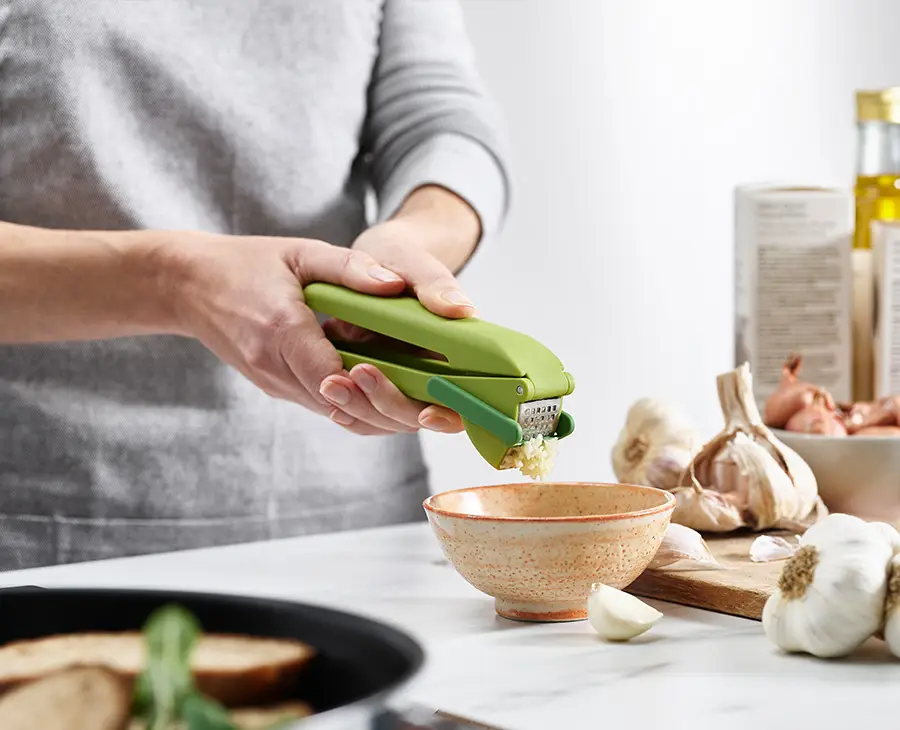 CleanForce™ Green Garlic Press - Image 2