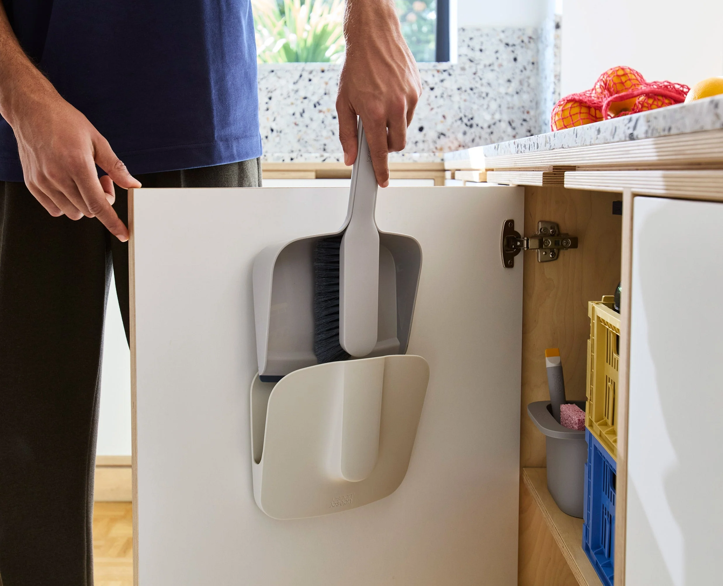 CleanTech™ Wall-mounted Broom, Dustpan & Brush Set - Image 5