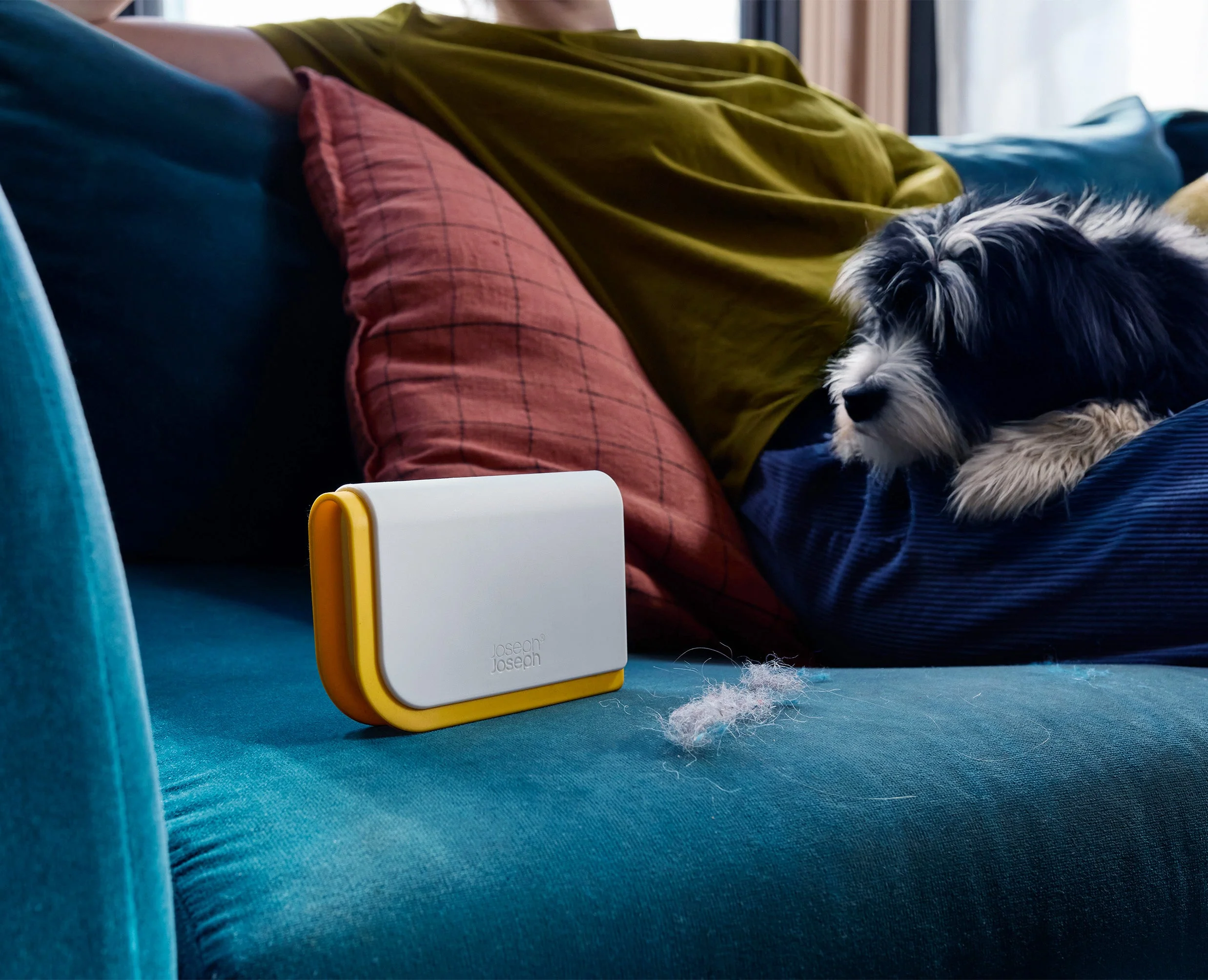CleanTech™ 3-in-1 Pet Hair Cleaning Tool - Image 3