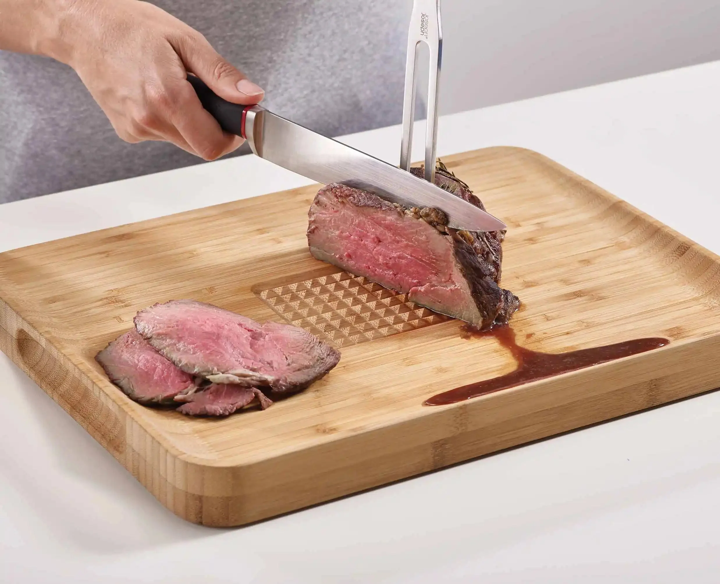 Cut&Carve™ Bamboo Chopping Board - Image 3