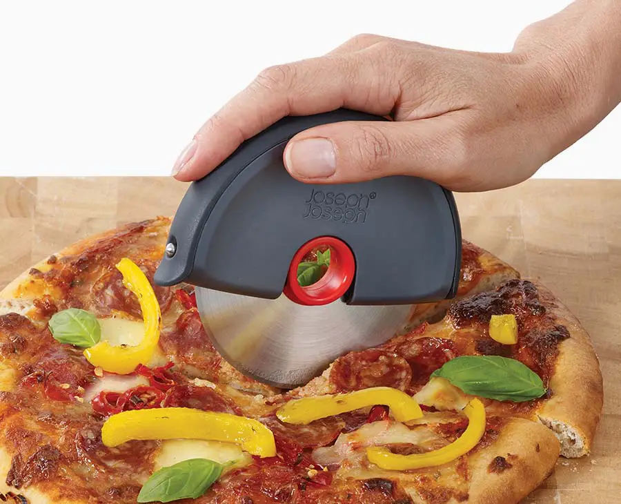 Disc Easy-clean Grey Pizza Cutter - Image 2