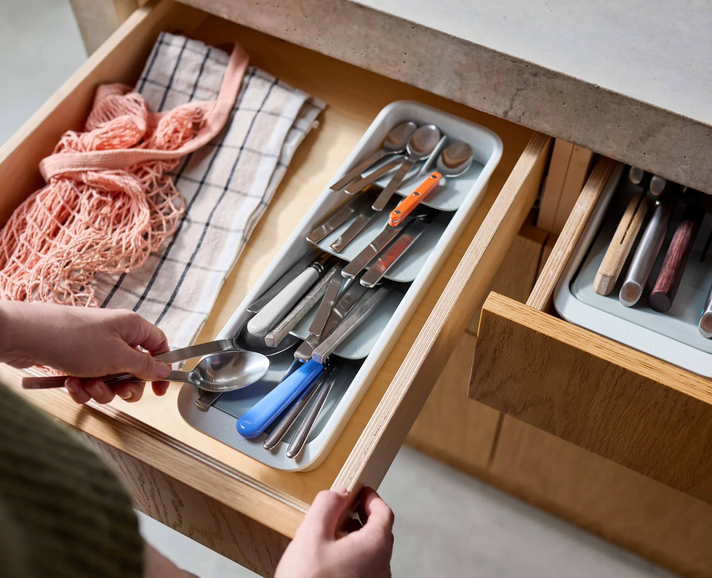 DrawerStore™ Compact Tiered Cutlery Organiser - Image 2
