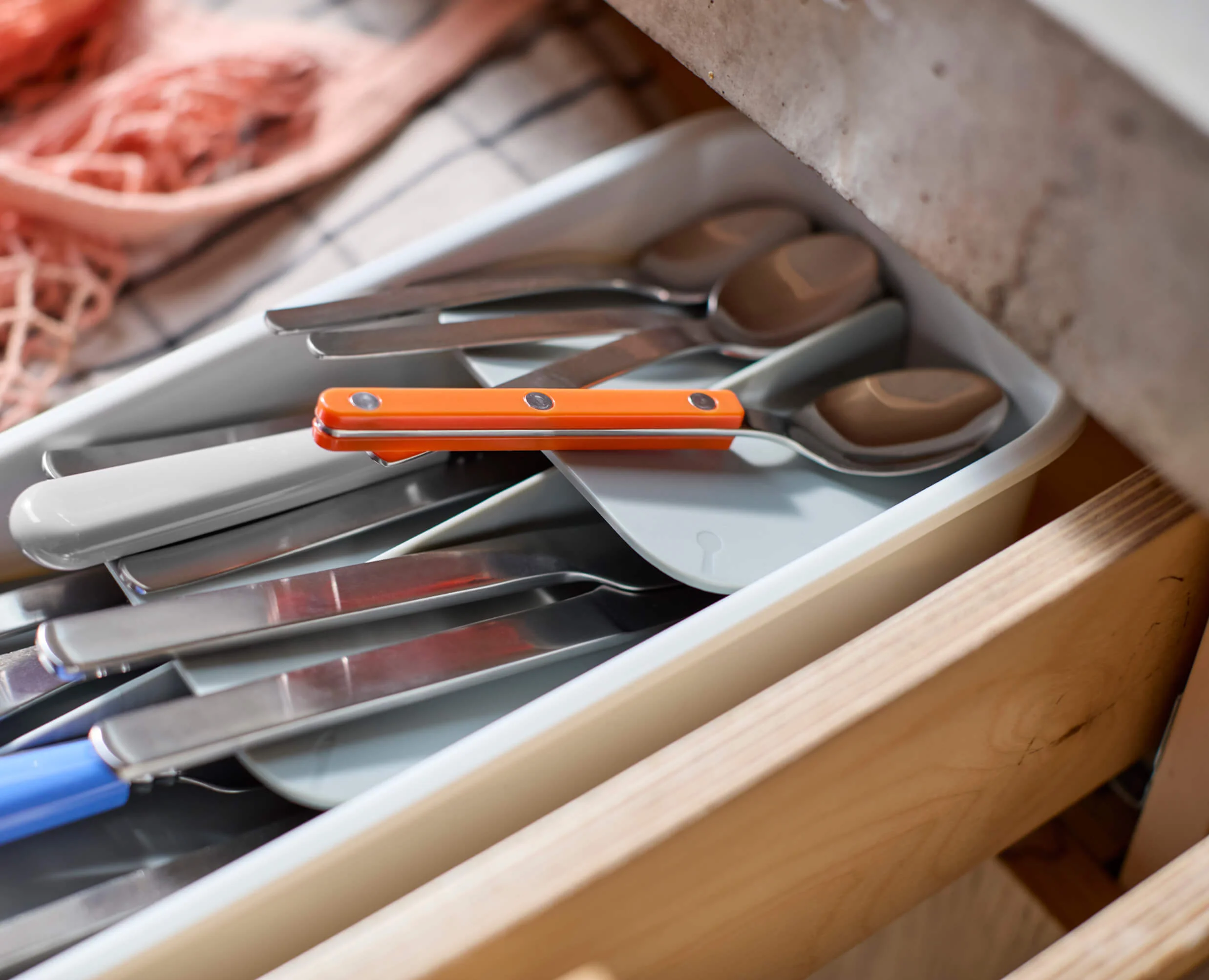 DrawerStore™ Compact Tiered Cutlery Organiser - Image 5