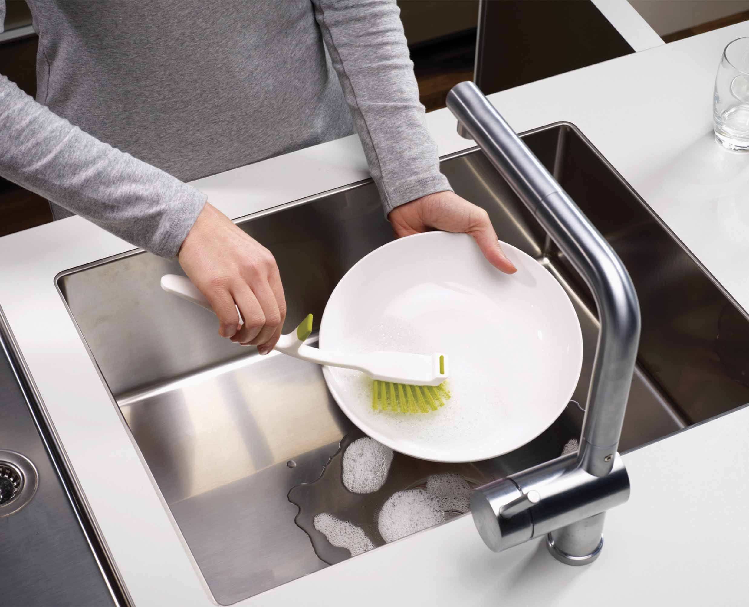 Edge™ Grey Washing Up Brush - Image 5
