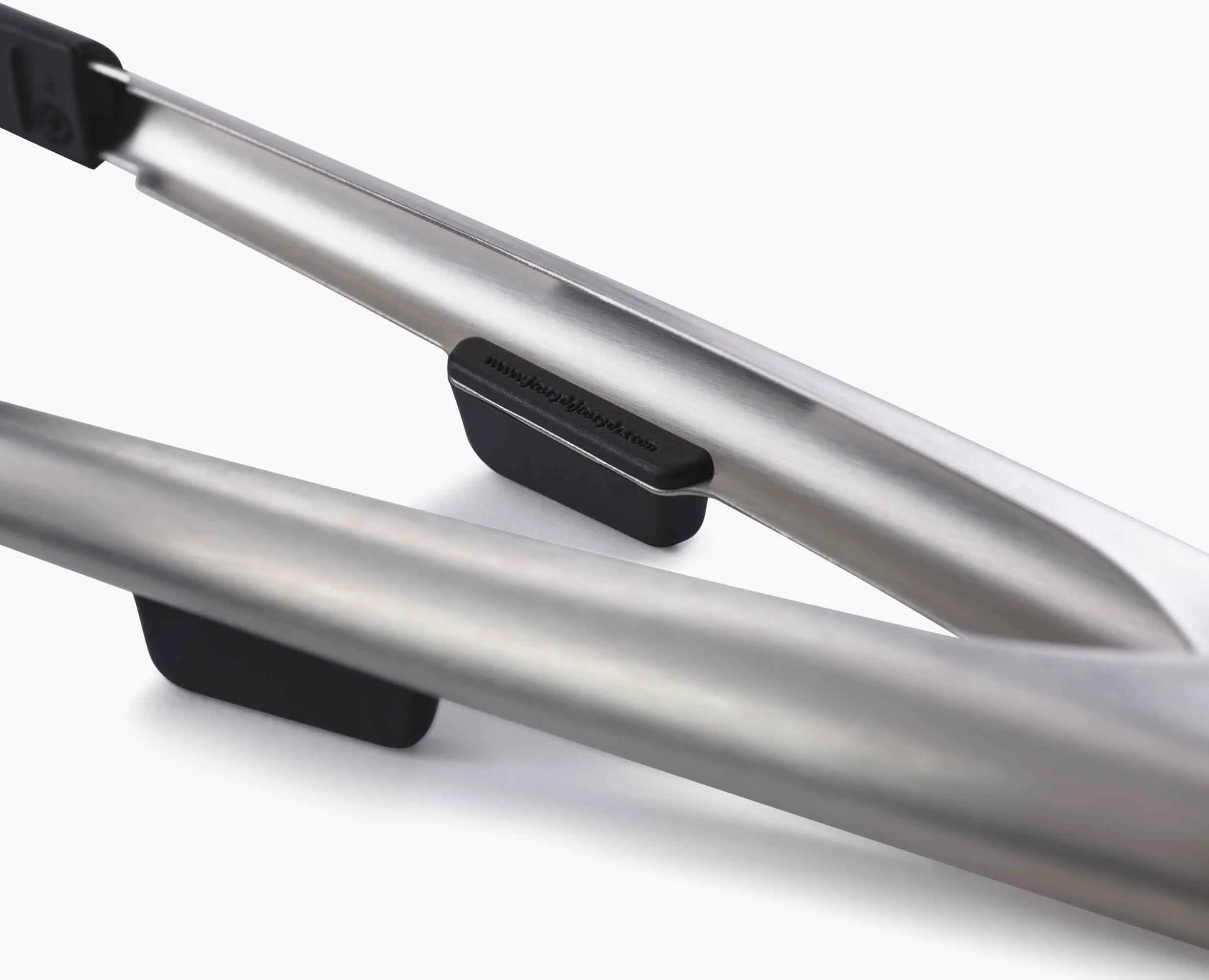 Elevate™ Fusion 2-piece Stainless-steel Tong Set - Image 8