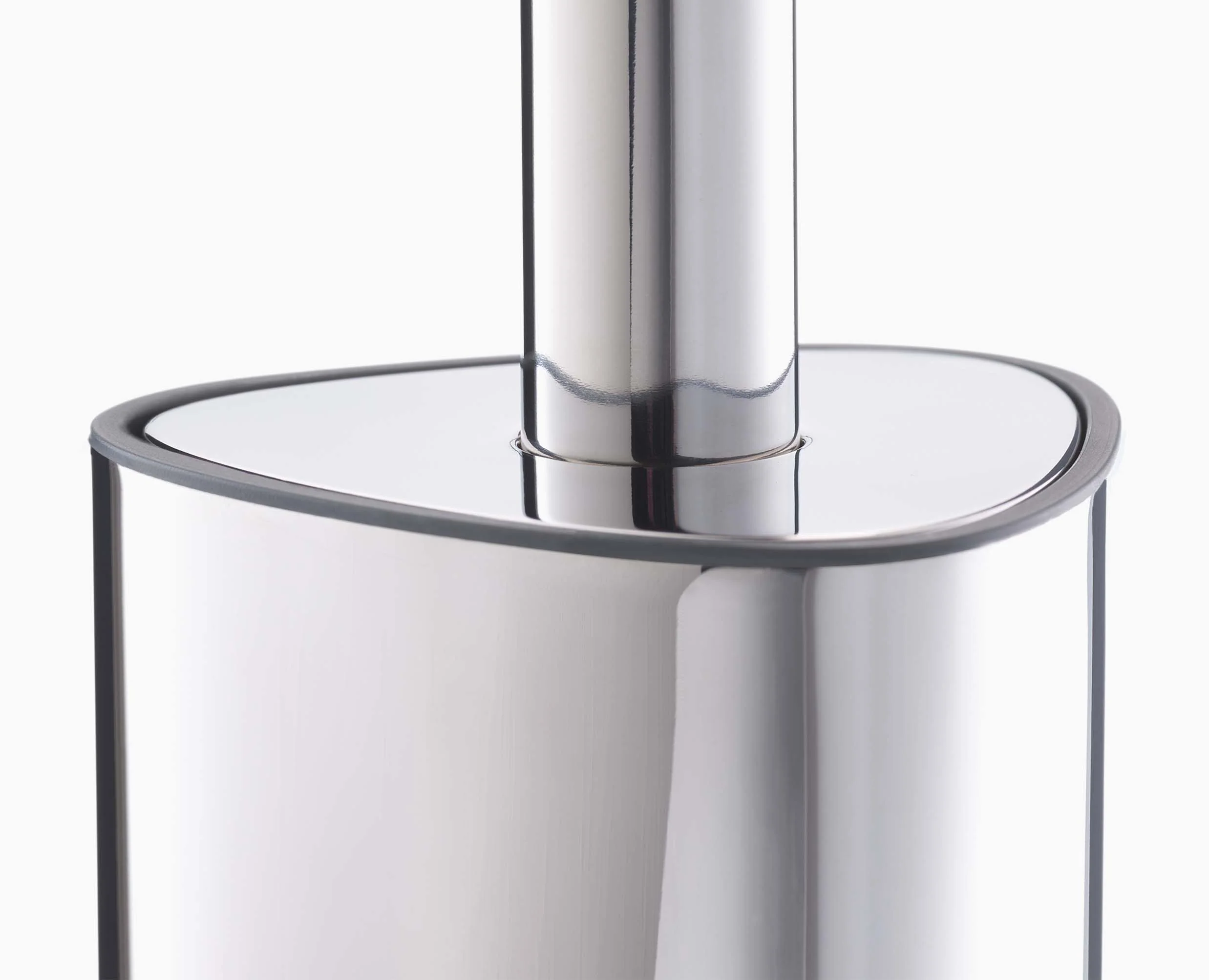 Flex™ 360 Luxe Toilet Brush with Stainless-steel Finish - Image 5