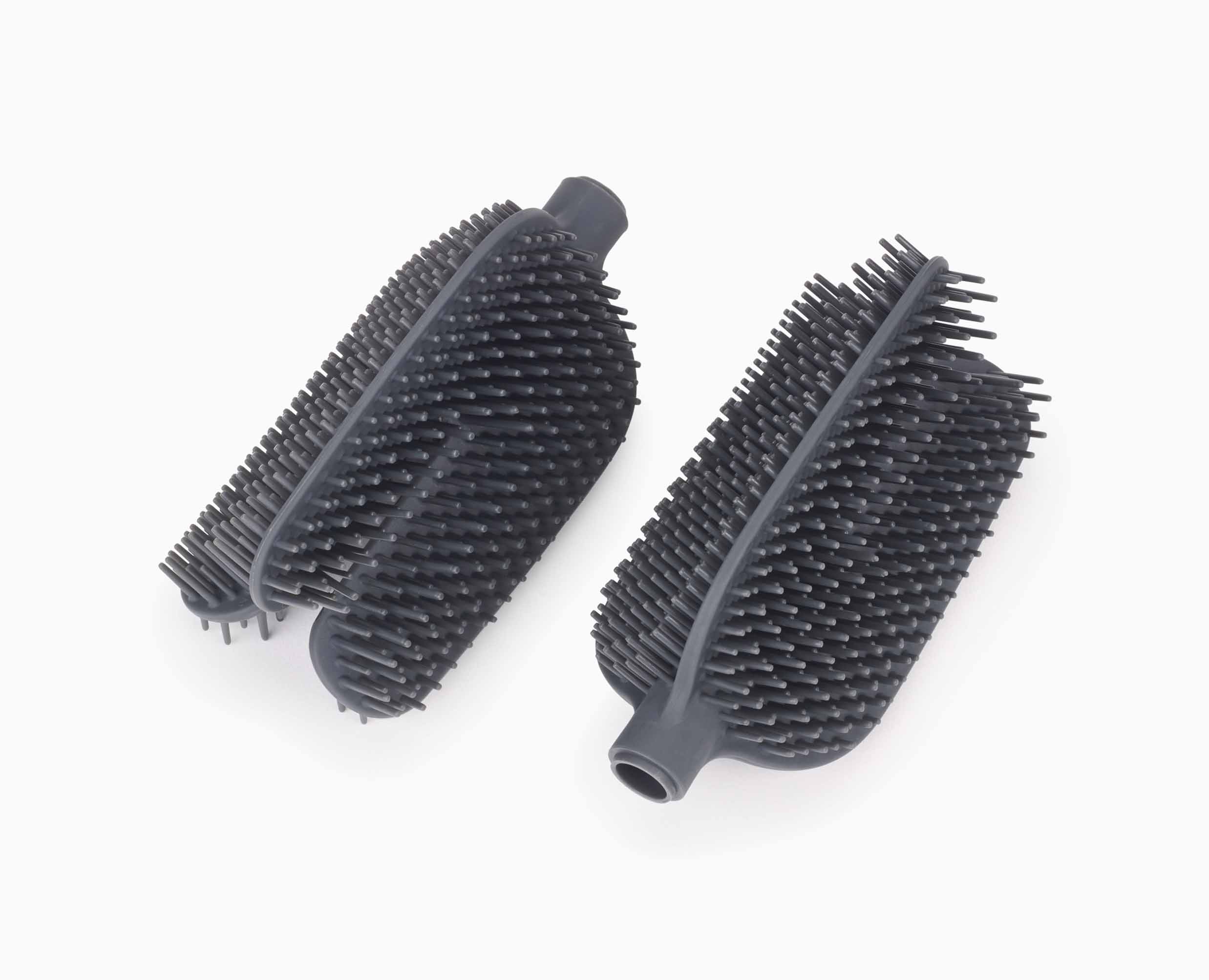 Flex™ 360 Pack of 2 Grey Replacement Toilet Brush Heads - Image 2