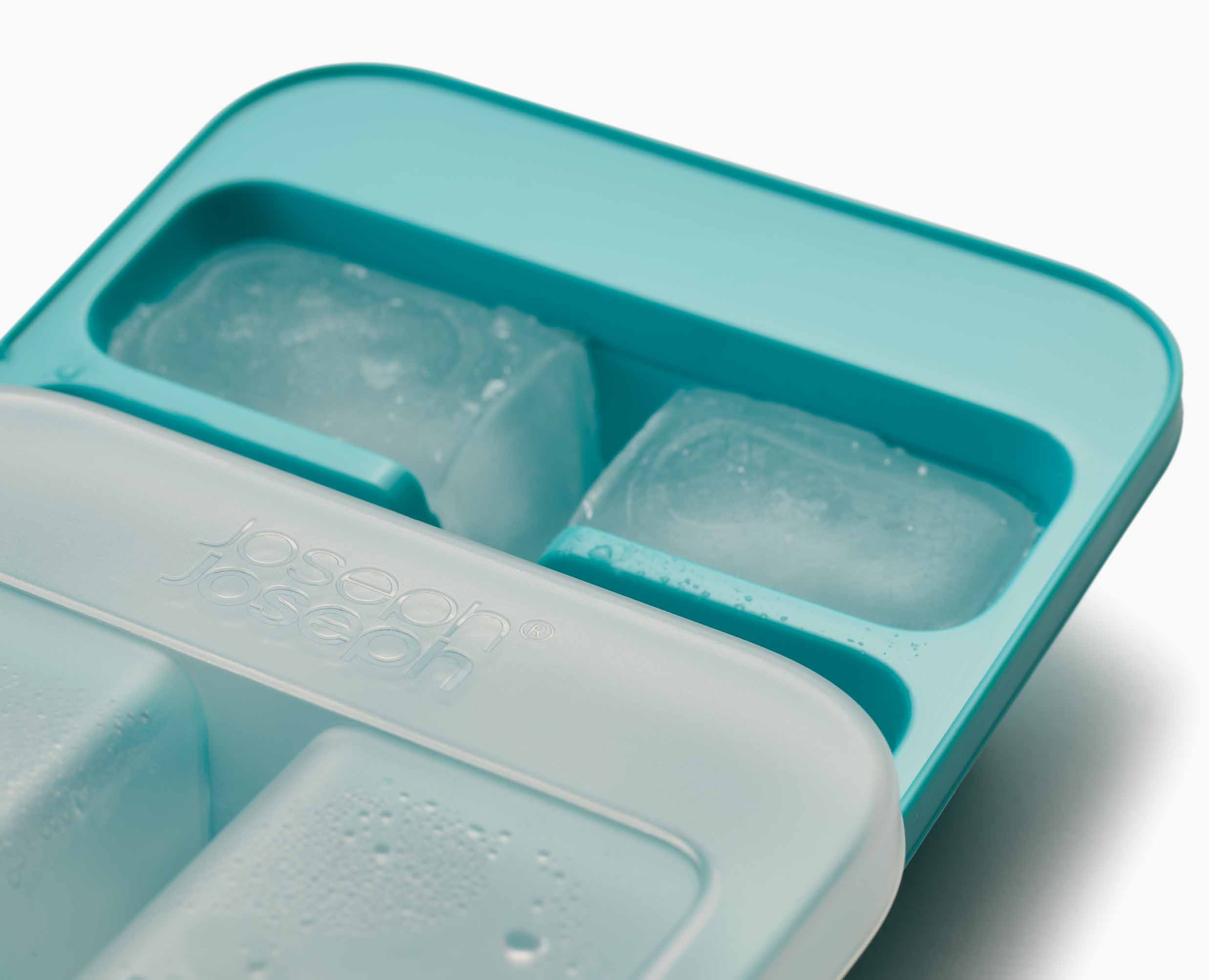Flow™ Pack of 2 Easy-fill Blue Ice-cube Trays - Image 4