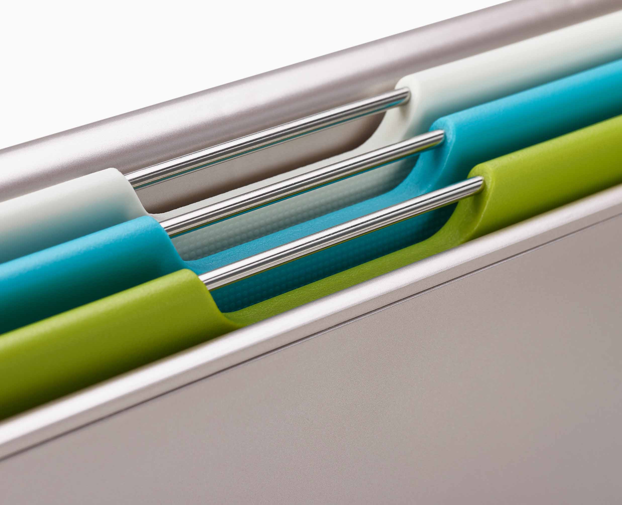 Folio™ Slim 3-piece Under-shelf Multicolour Chopping Board Set - Image 7