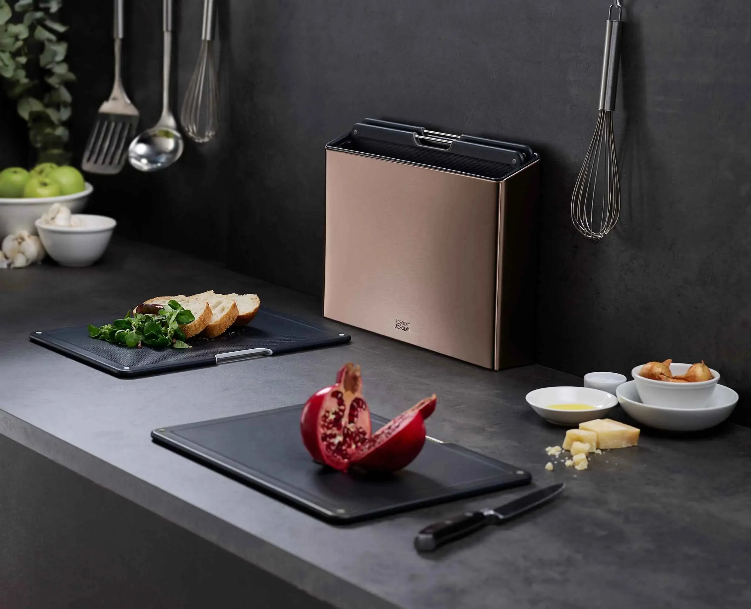 Folio™ Steel 4-piece Chopping Board Set With Rose Gold Stainless-Steel Case - Image 3