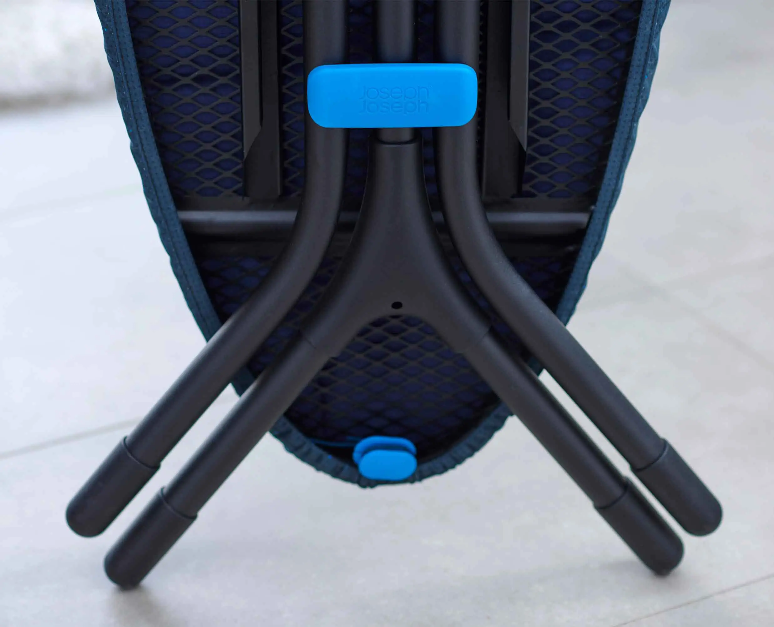 Glide Plus 130cm Blue Easy-store Ironing Board with Advanced Cover - Image 5