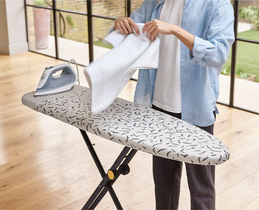 Glide Plus 130cm Ecru Easy-store Ironing Board with Advanced Cover - Image 2