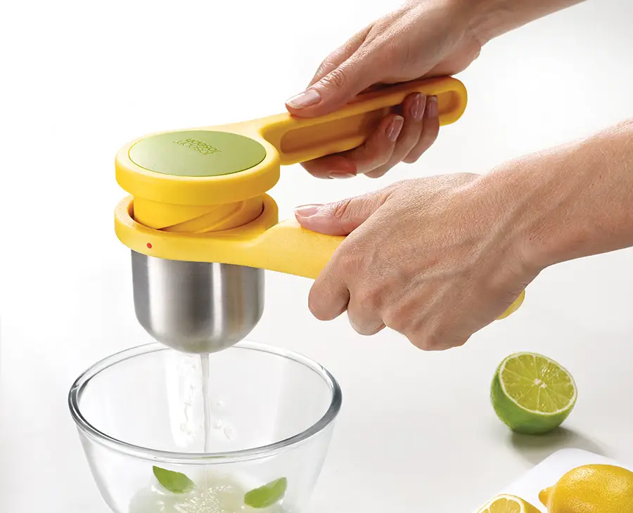 Helix Yellow Citrus Juicer - Image 2