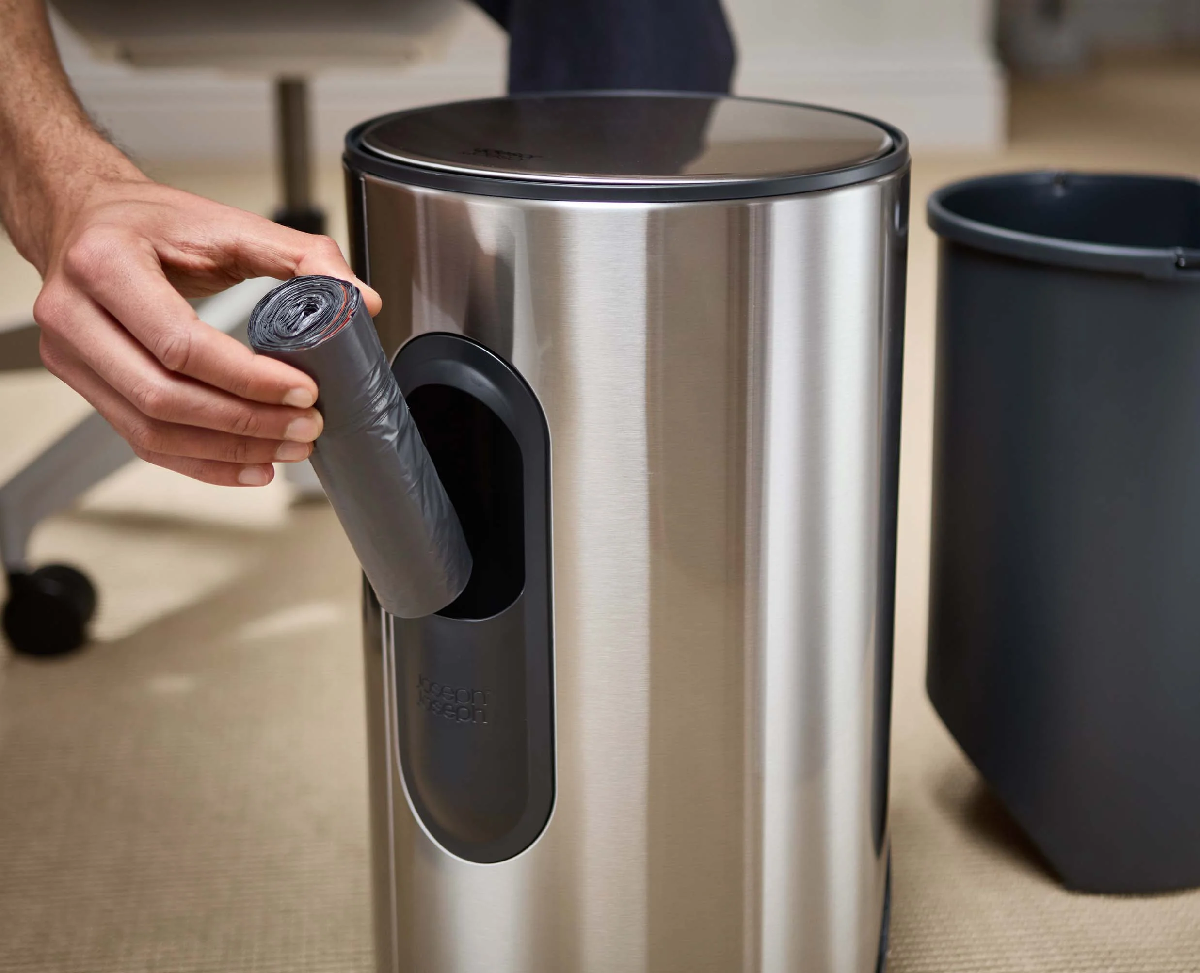 IW9 10L Custom-fit Recycled Grey Bin Liners - Image 4