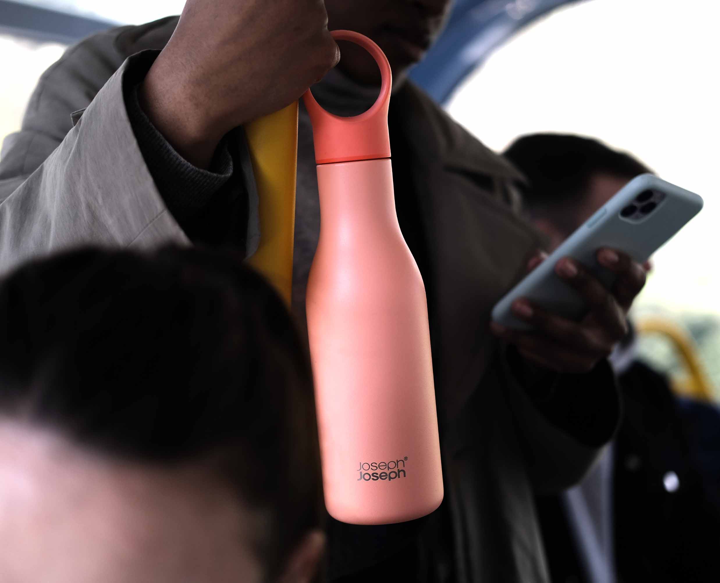 Loop™ 500ml Stainless-steel Coral Vacuum Insulated Water Bottle - Image 3