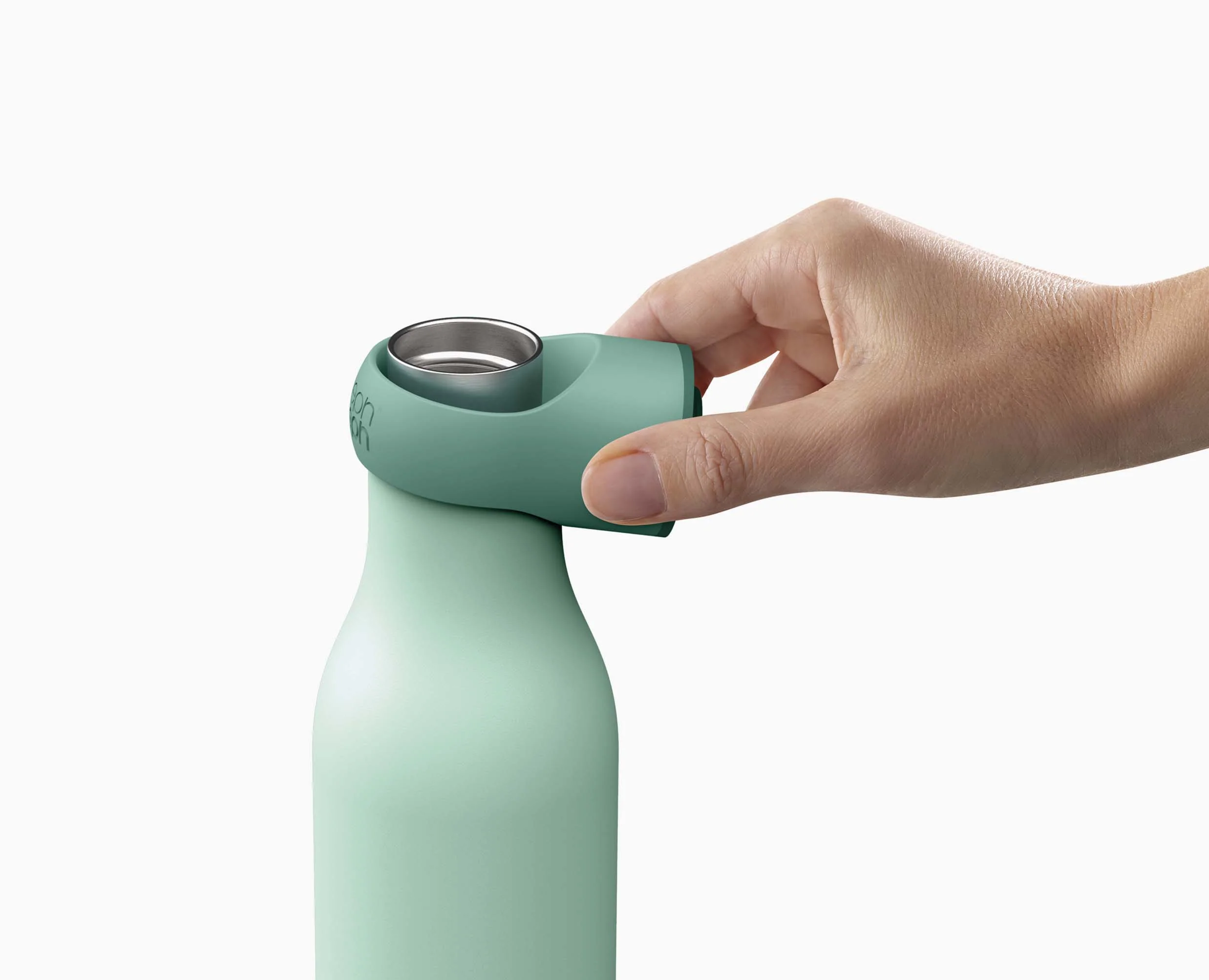 Loop™ 500ml Stainless-steel Green Vacuum Insulated Water Bottle - Image 5