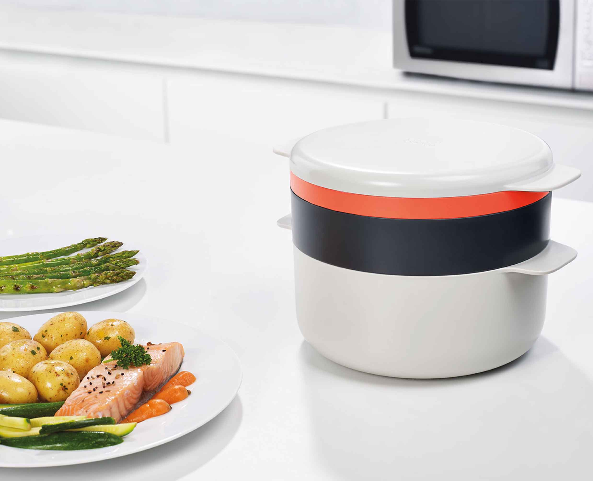 M-Cuisine™ 4-piece Orange Microwave Cooking Set - Image 4
