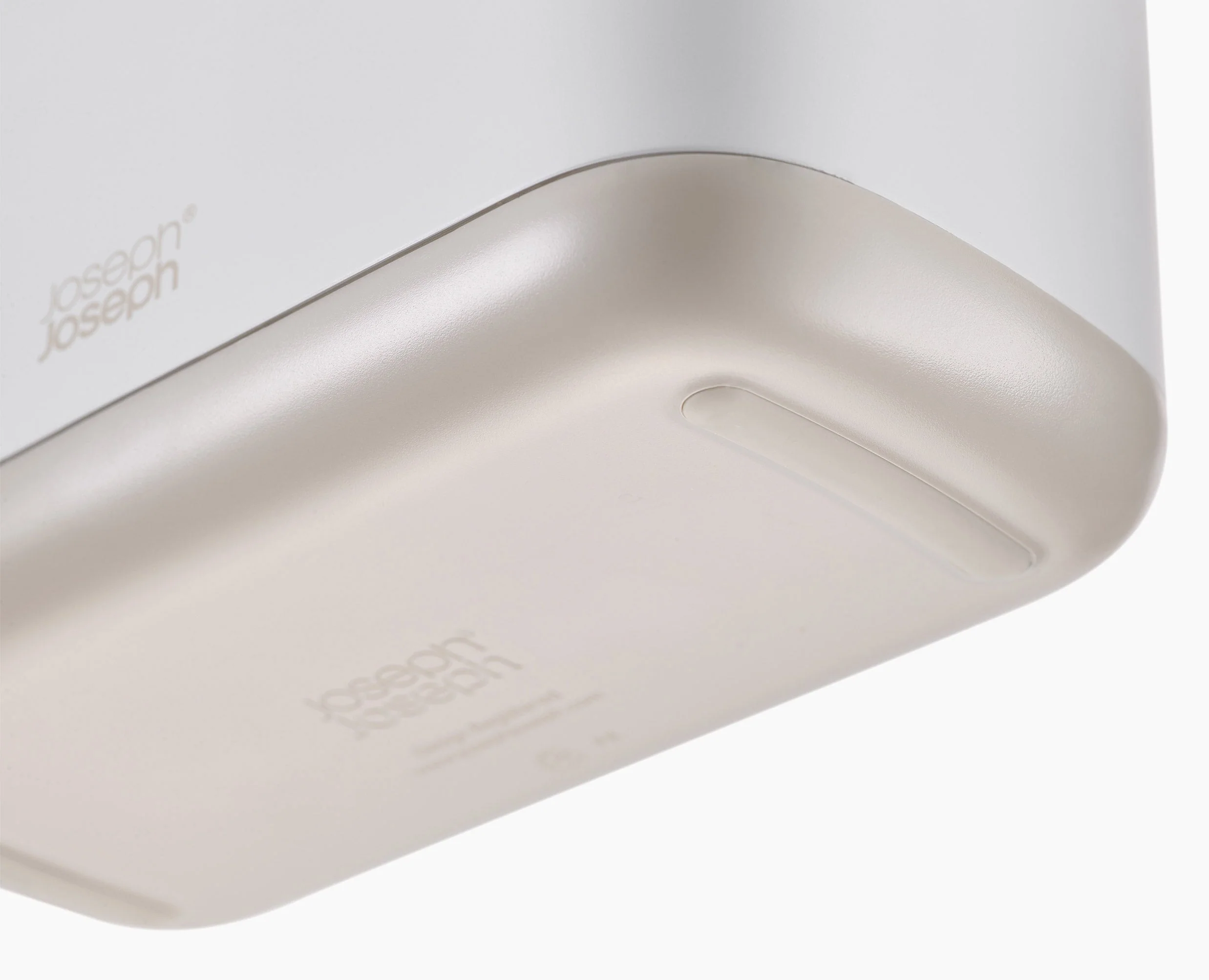 Matt Ecru Bathroom Set - Image 6