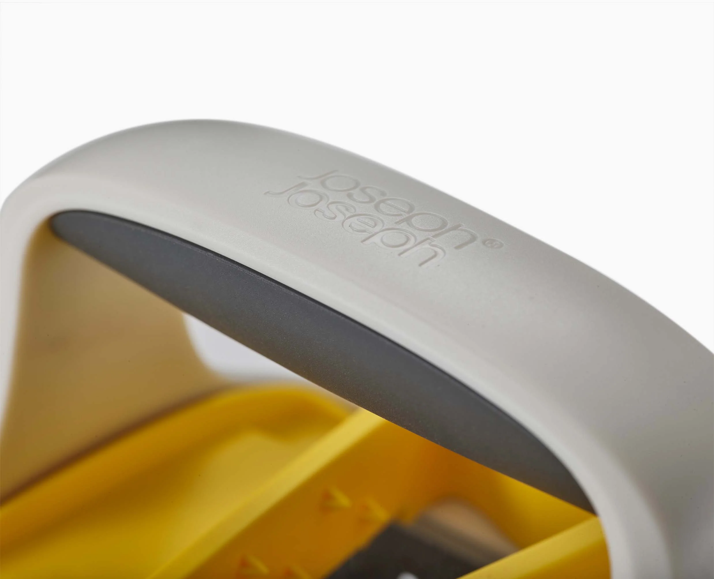 Multi-Grip Box Grater with Precision Food-Grip - Image 5
