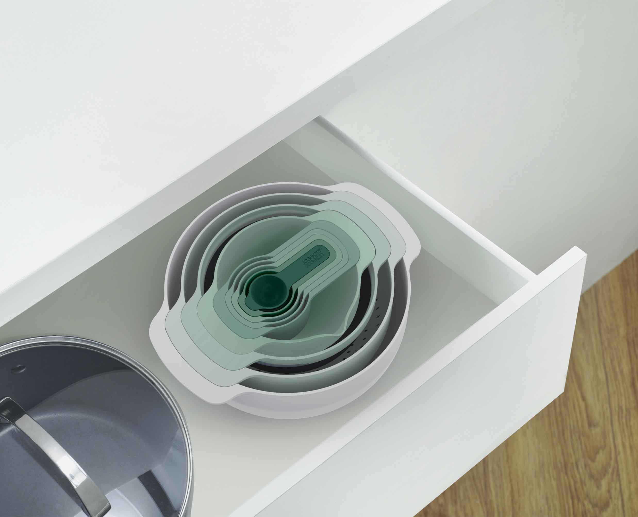 Nest™ 9 Plus Green Bowl Set - Editions - Image 5