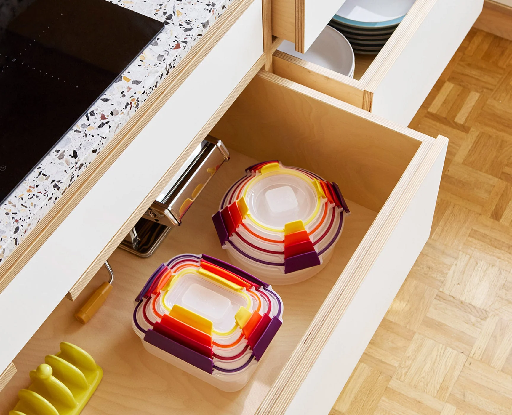 Nest Lock 8-Piece Multicolour Mixed Food Container Set - Image 3