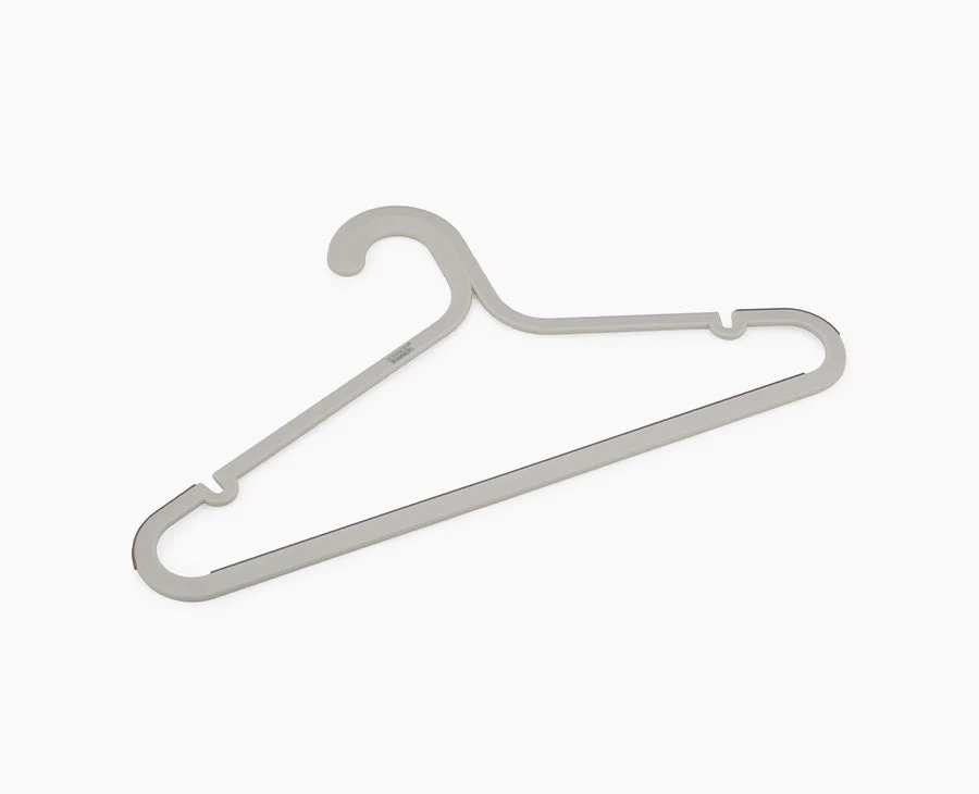 Orderly™ Set of 5 Anti-tangle Ecru Clothes Hangers