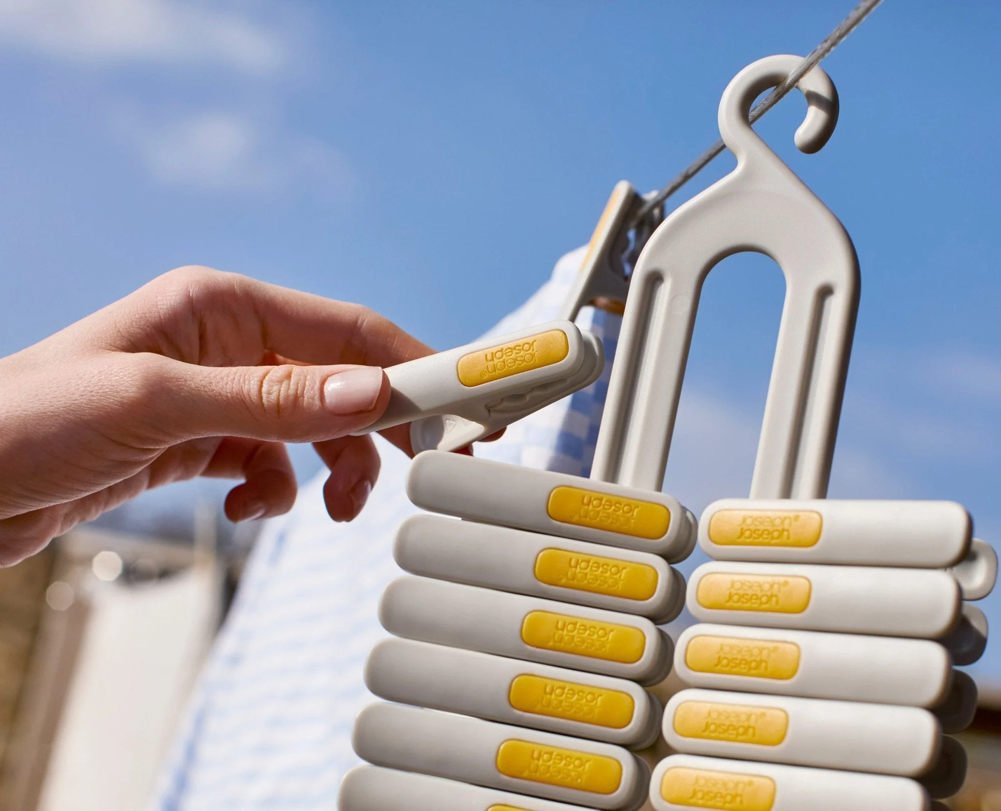 PegStore™ 30-Piece Clothes Peg Set With Storage Stand - Image 4