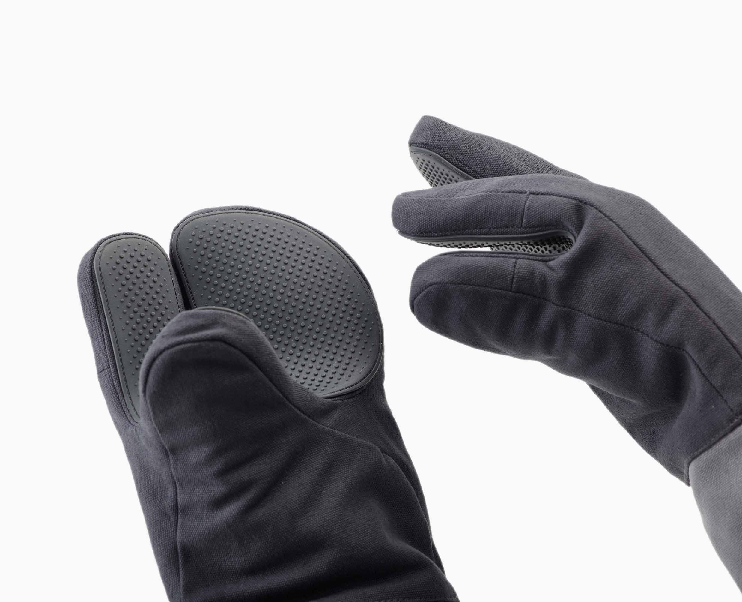 Pinch™ Easy-grip Set of 2 Grey Oven Gloves - Image 6