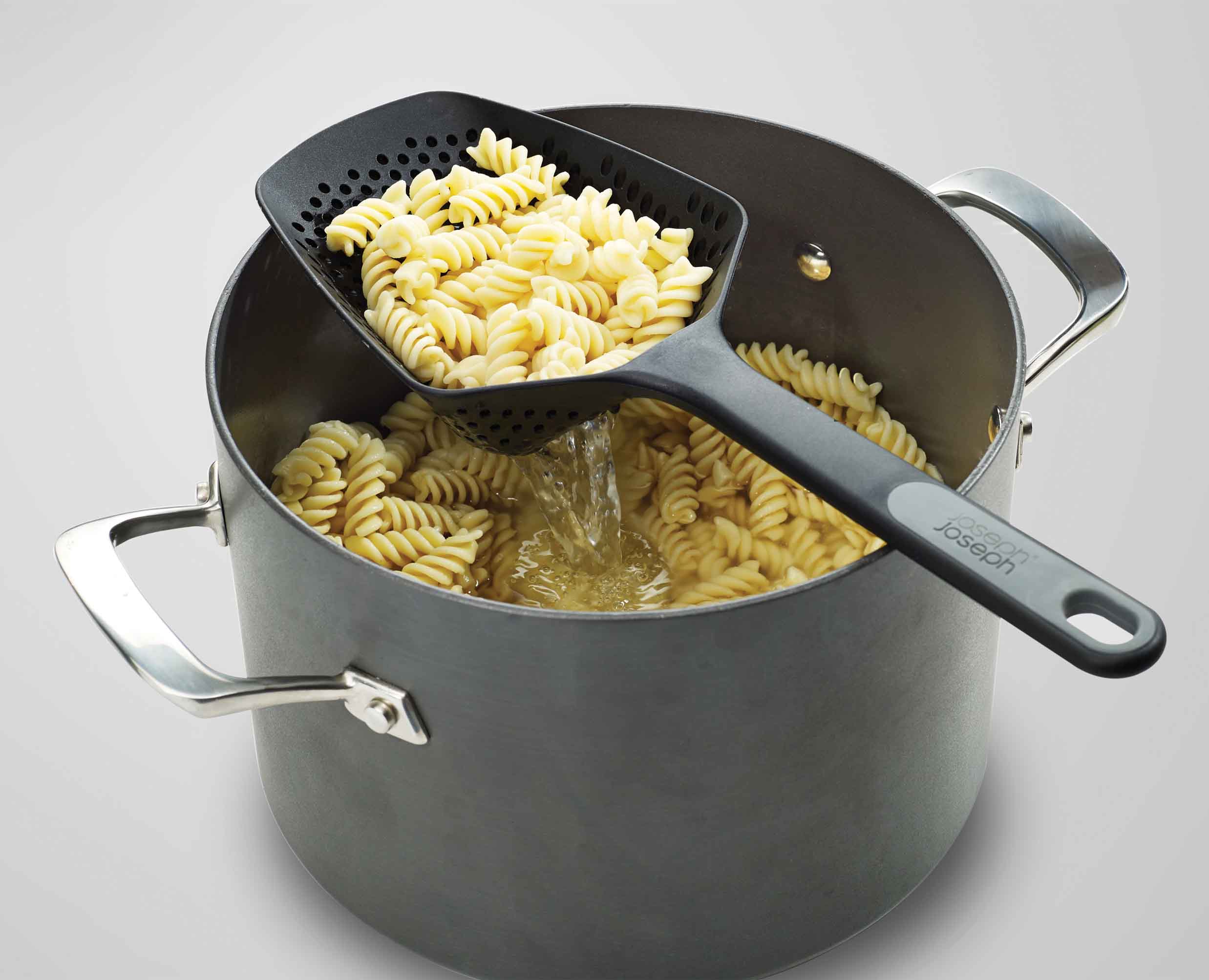 Scoop™ Plus Black Colander - Image 3