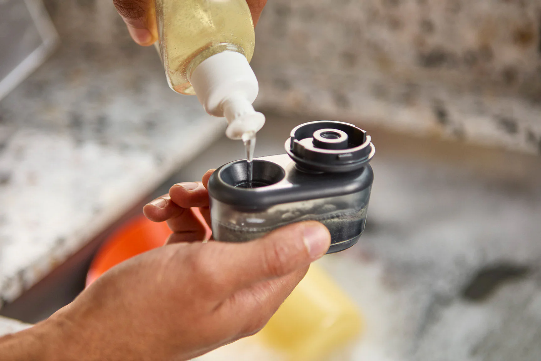 SinkTech™ Compact Soap Dispensing Washing Up Brush with Steel Stand - Image 5