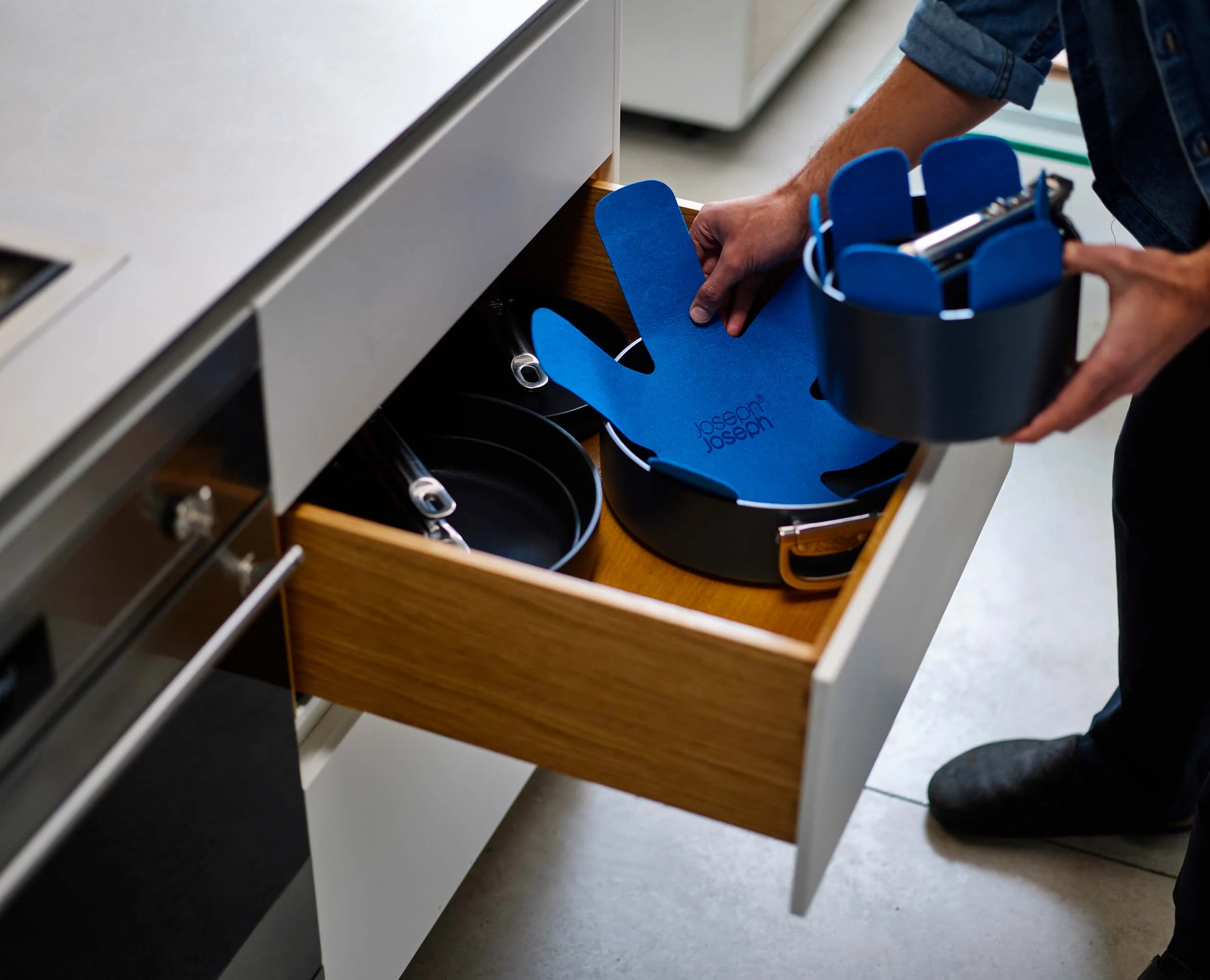 Space 3-piece Blue Pan Protector Set - Image 3