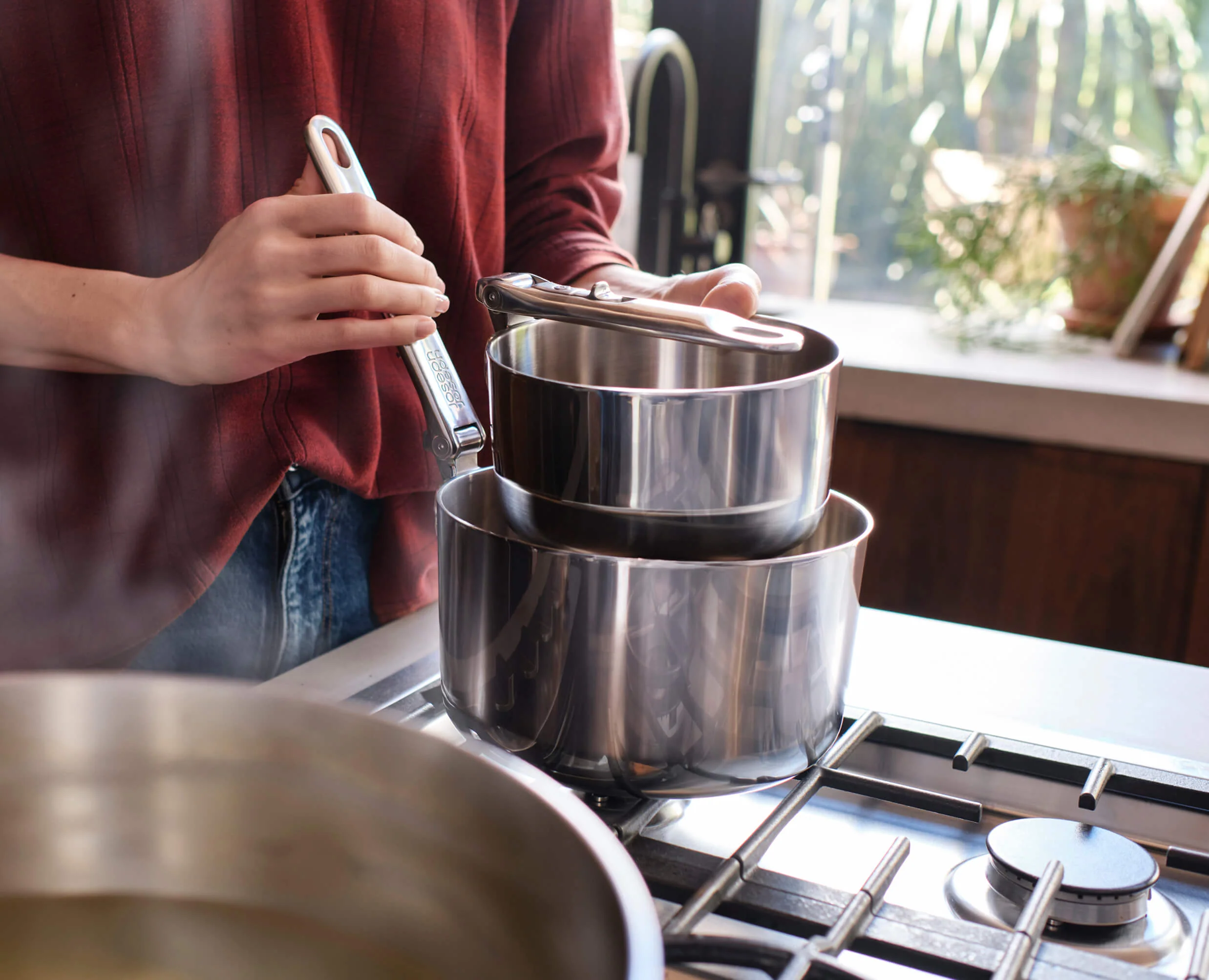 Space Steel Folding Handle 5-Piece Cookware Set - Image 4