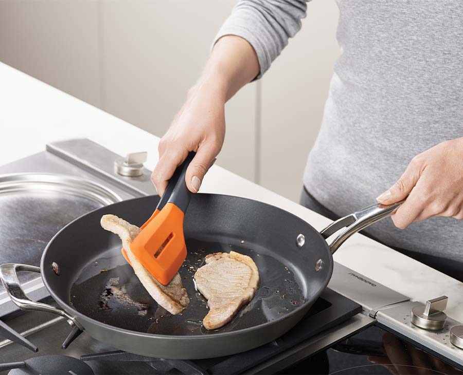 Turner Tongs - Image 2